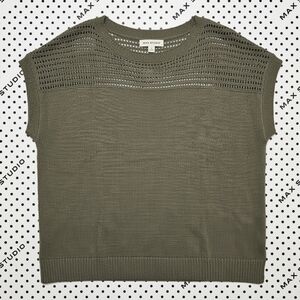 PLUS - NWT - Max Studio London Army Green Mesh Knit Cap-Sleeve Top
